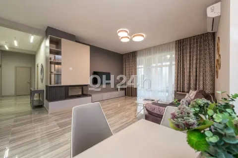 Nhà 5 tầng ngõ ô tô tránh, 52 m², full nội thất, gần Chùa Láng — ảnh 3