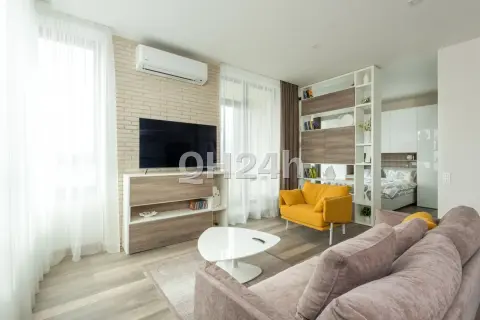 Cho thuê căn hộ dịch vụ 1 phòng ngủ phố Hàng Bồ, 40 m² — ảnh 3